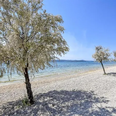 Mobile Homes Bella 1 Tatil Evi
