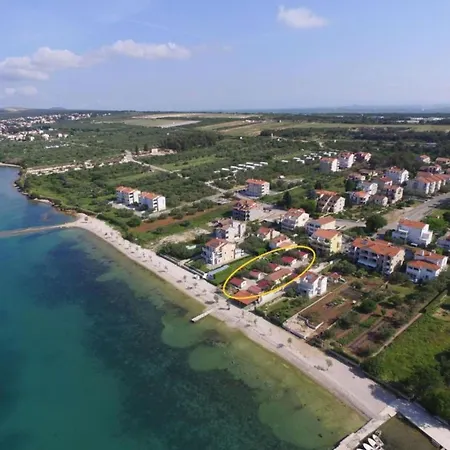 Mobile Homes Bella 1 Biograd Na Moru